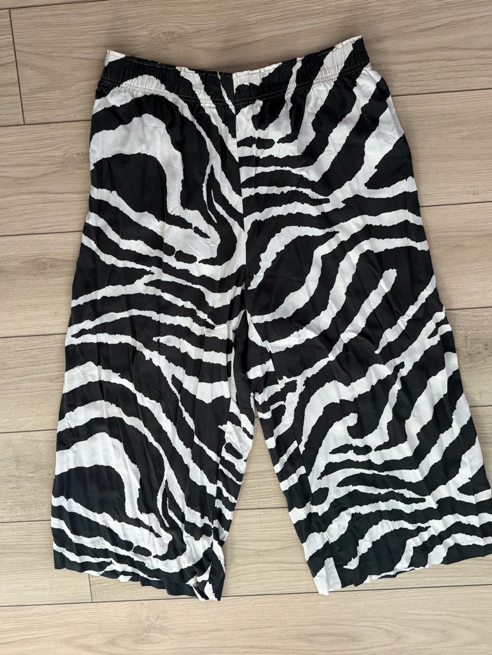 H&M Black & White Zebra Print Wide Leg Pants - XL - Picture 2 of 7
